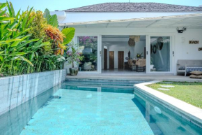 Villa Mylandro - Beautiful 3BR Private Villa with Pool in the Heart of Canggu